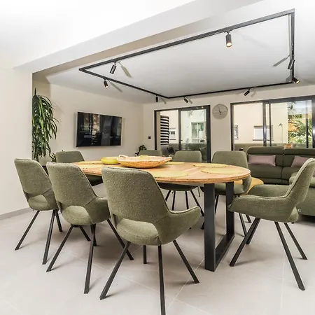 Marina 38 دينايا