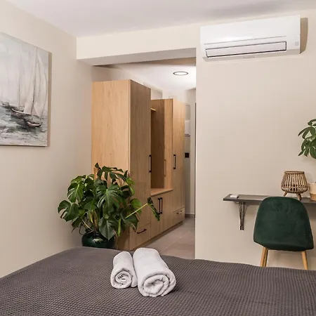 Marina 38 4* دينايا