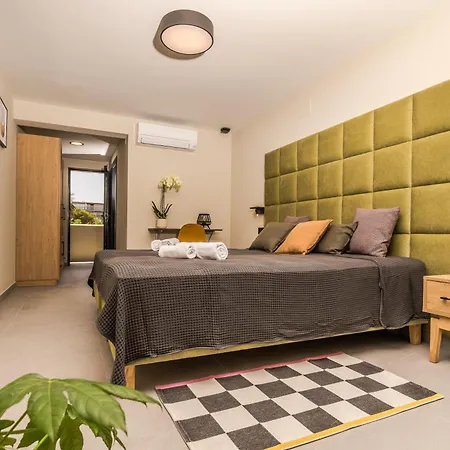 Marina 38 دينايا