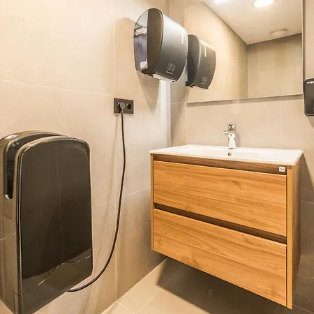 Marina 38 دينايا