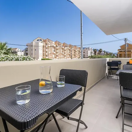 Marina 38 بيت ضيافة دينايا