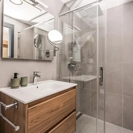 Marina 38 دينايا