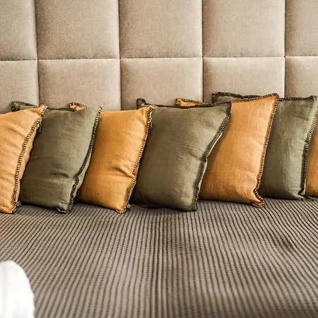 Marina 38 Pensión 4*